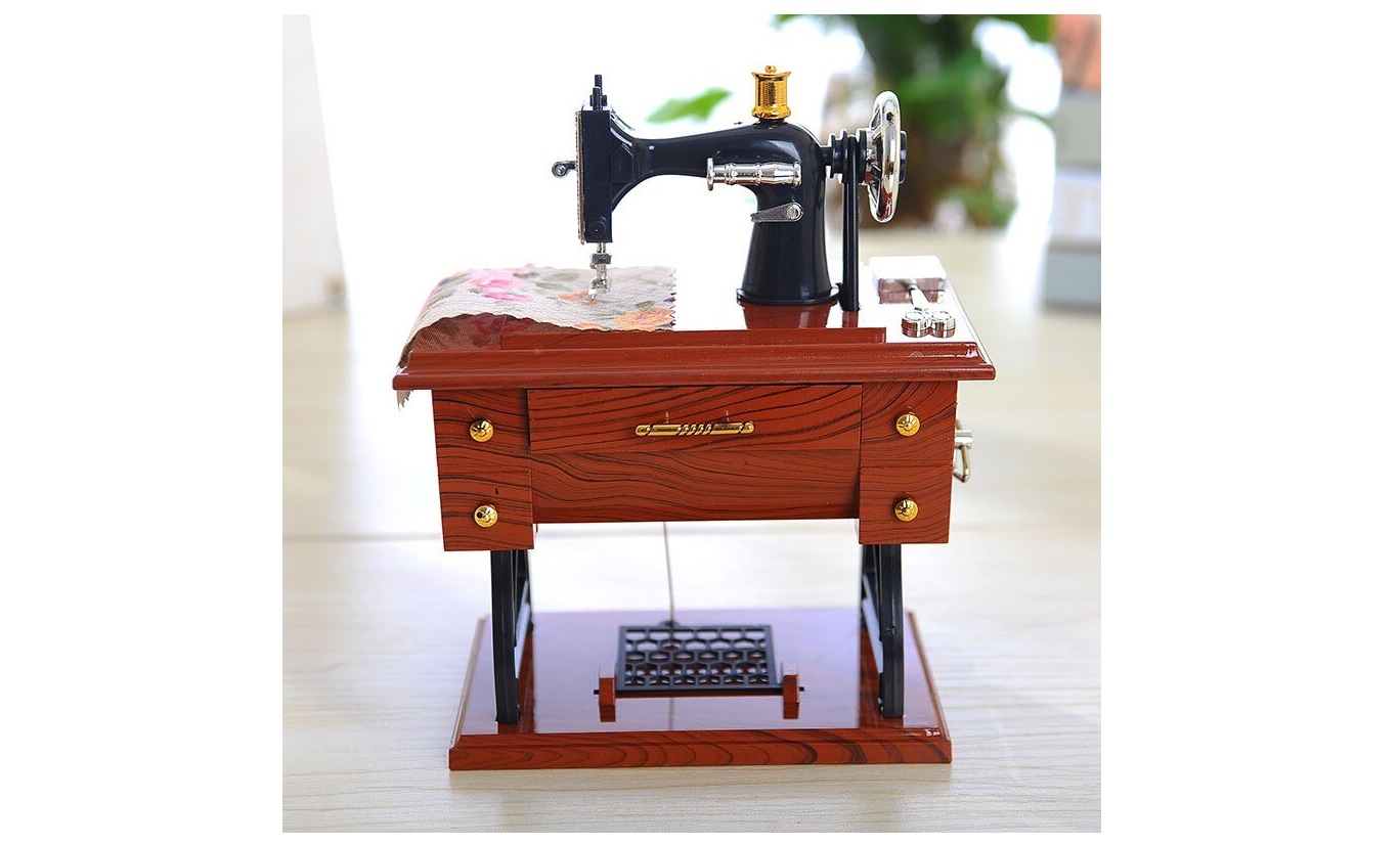 dikis-kutusu-muzikli.jpg Dikis Makinesi Müzik Kutusu, Kahve, 16X13 - Görsel 1