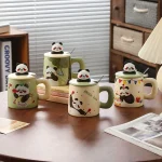 3D Panda Figürlü Kapaklı Seramik Kupa Kaşıklı Özel Taşarım Kahve Bardaı