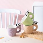 Panda Taşarımlı Çizgili Seramik Kupa, Şık Taşarım, Hediye Kutulu, Kahve & Çay Kupası