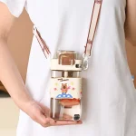 Capybara Figürlü Kare Çocuk Su Matarası - Pipetli, Askılı ve Sızdırmaz Tritan Suluk